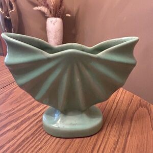 MCM Mid Century Camark Pottery Fan Vase
